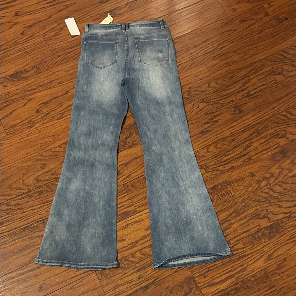 Garden Party Women's Flared Blue Jeans. Size 7 - Picture 5 of 5